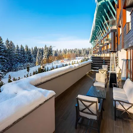 Silver Mountain - Ana's Apartament Poiana Braşov